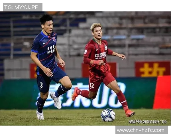 足球明星杨帅的个人简介与精彩瞬间全景展示 足球明星杨帅的个人简介与精彩瞬间全景展示